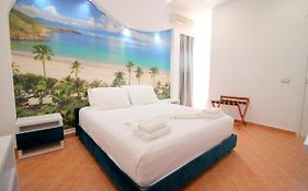 Oskar Hotel